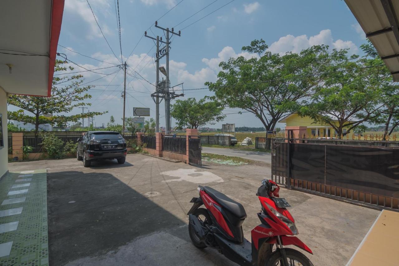 Reddoorz Near Politeknik Negeri Medan Hotel Exterior photo