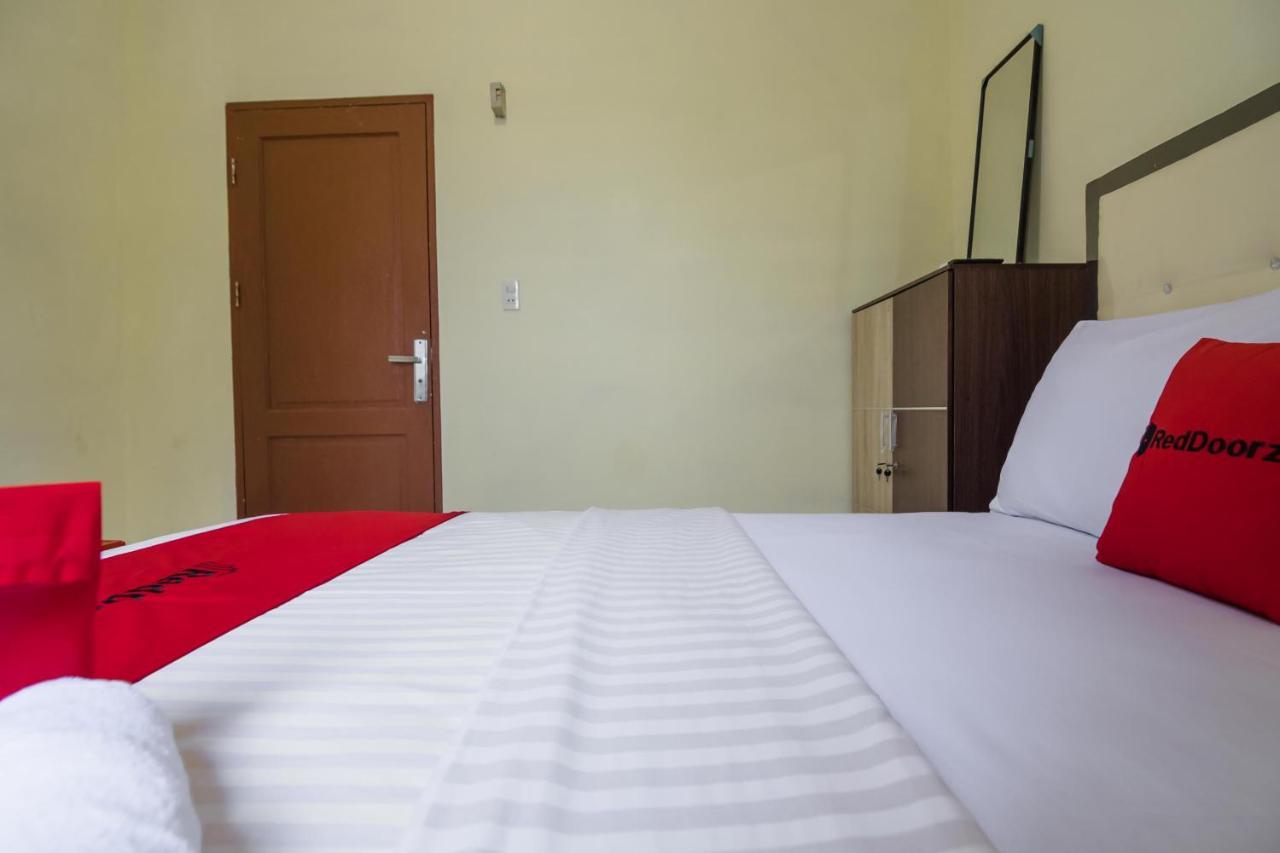 Reddoorz Near Politeknik Negeri Medan Hotel Exterior photo