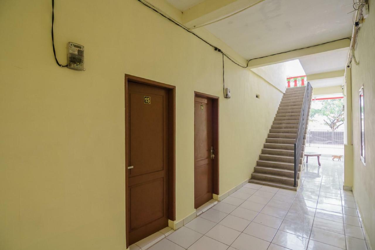 Reddoorz Near Politeknik Negeri Medan Hotel Exterior photo